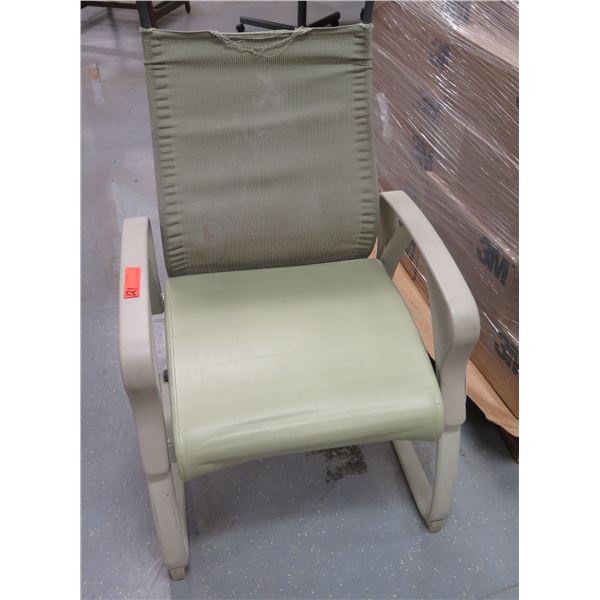 Metal Patient Stationary Transport Armchair w/ Rear Wheels