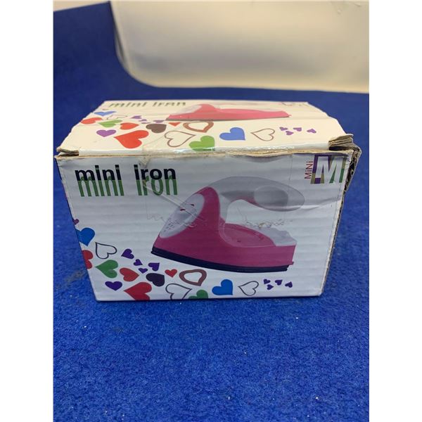Mini Travel Iron