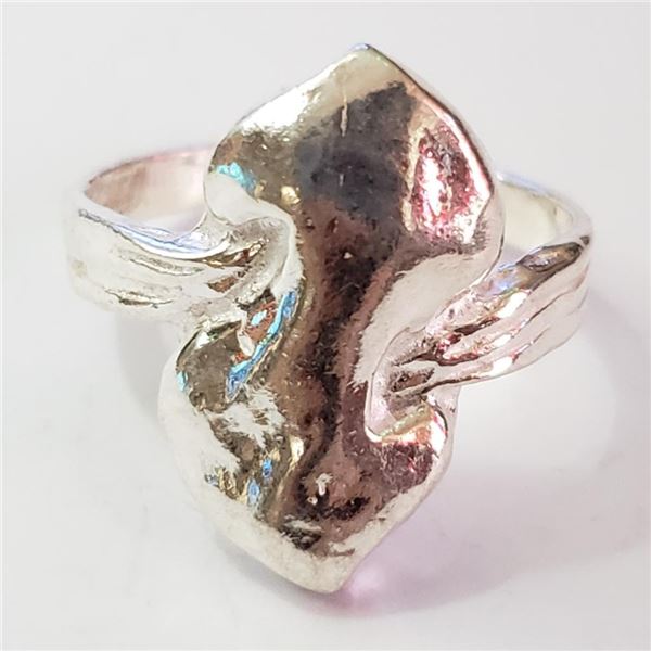 Silver Ring (~Size 6.5)(Ring is resizable for $40) (~length 0inches) (~weight 3.26g), Suggested Reta