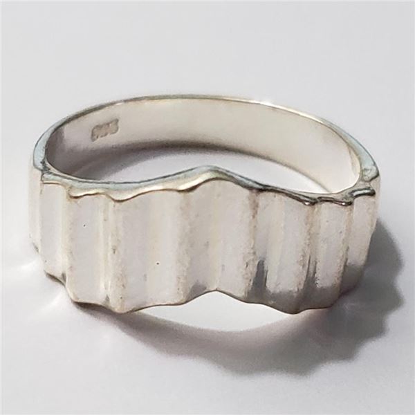 Silver Ring (~Size 6.5)(Ring is resizable for $40) (~length 0 inches), Suggested Retail Value $100