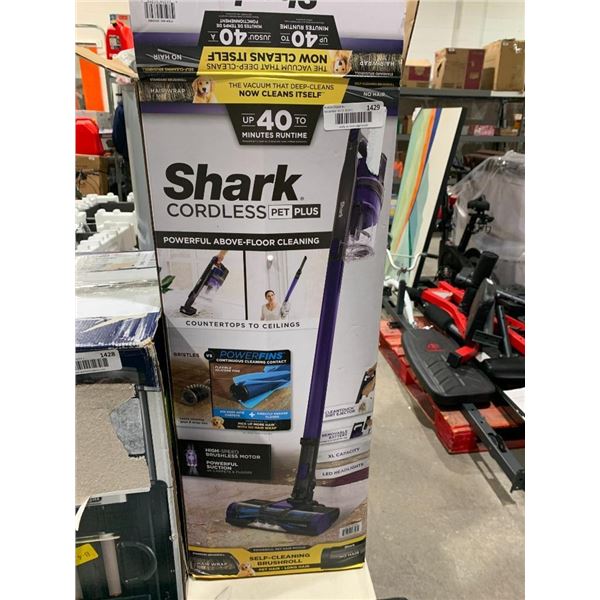 Shark Pet Pro Cordless Stick Vac - HAS CHARGE CORD