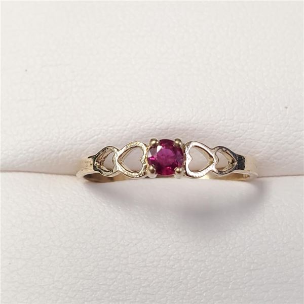 10K Yellow Gold Ruby(0.17ct) Ring (~Size 7)( (~weight 1.1g), Made in Canada, Appraised Retail $1000