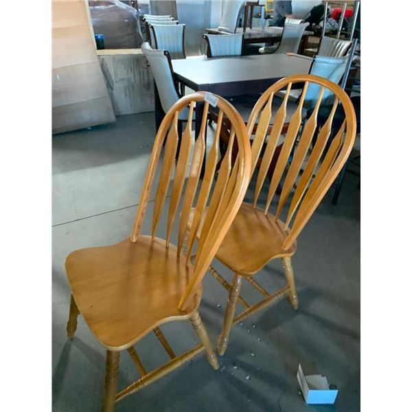 Maple Spindle Back Dinning Chairs - LOT of 2