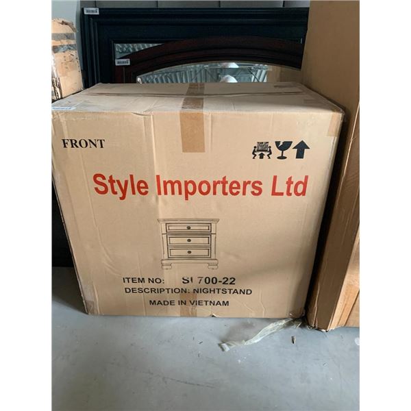 3 Drawer Bed Side Tablke NEW in Box