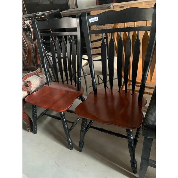 Hunter Green & Maple Shaker Style Dinning Chairs - LOT of 2