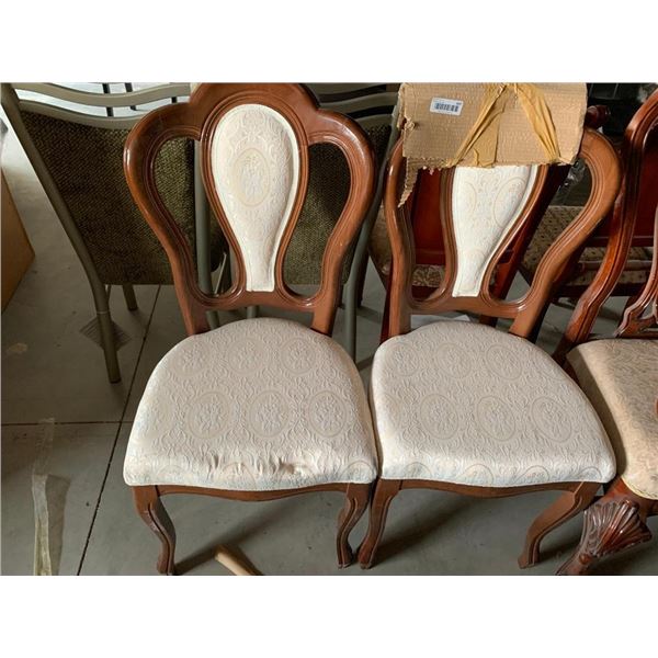 Queen Anne Style Curved Back Upholstered Side Chairs - LOT of 2