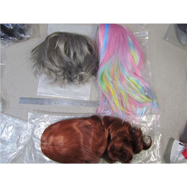 Wigs, lot of 3