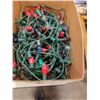 Image 8 : LOT OF VINTAGE C9 CHRITMAS LIGHTS , 10 STRINGS TOTAL 20 FT EACH, WORKING