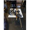 Image 1 : SALOMON VERSE 160CM SKIS AND GOLF BALL GRABBER, GOLF CART