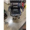 Image 2 : EXECUTIVE GAS LIFT OFFICE CHAIR