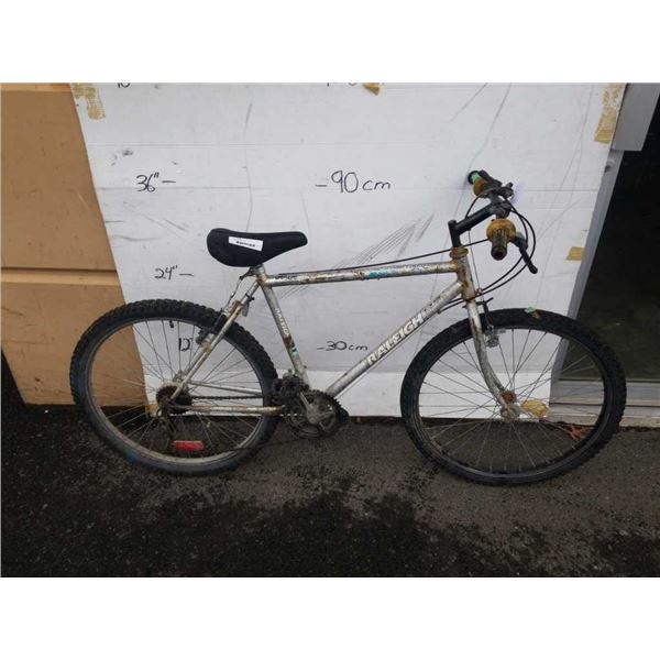 SILVER RALEIGH BIKE