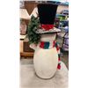 Image 3 : 26 INCH ANIMATED BOY AND GIRL, AND 26 INCH SNOWMAN FIGURE