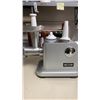 Image 2 : WESTON MEAT GRINDER AND SAUSAGE STUFFER TESTED AND WORKING MISSING BLADE ACCESSORY - RETAIL $209