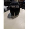 Image 1 : AS NEW BELLA PRO 4QT AIR FRYER TESTED AND WORKING - RETAIL $199