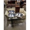Image 1 : WICKER BASKET AND LARGE MIXING BOWLS