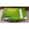 Image 3 : NEW SEALED XBOX 360 ARCADE AND NEW FACEPLATE
