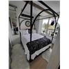 Image 1 : METAL QUEENSIZE CANOPY BED