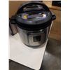 Image 3 : INSTANT POT DUO MULTI COOKER 8QT