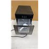 Image 3 : INSIGNIA 44 LB. PORTABLE NUGGET ICE MAKER (NS-IMN44BS4) - BLACK STAINLESS STEEL TESTED AND WORKING -