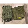 Image 1 : Group of 2 assorted US military heavy-duty field bags