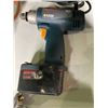 Image 2 : Group of 6 Tools - Bosch impact gun / B&D drills x3 / Superior orbital sander / Glue gun