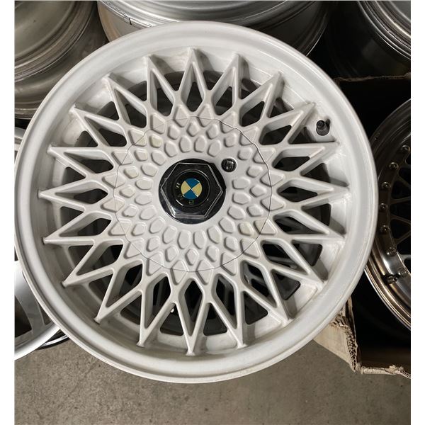 USED / Open Box - RW Wheels - Set of 3 - Mesh - 7x15 - 4x100 (15