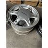 Image 2 : USED / Open box - Acura - Set of 2 - Integra - 15x6 - 4x100 (15")