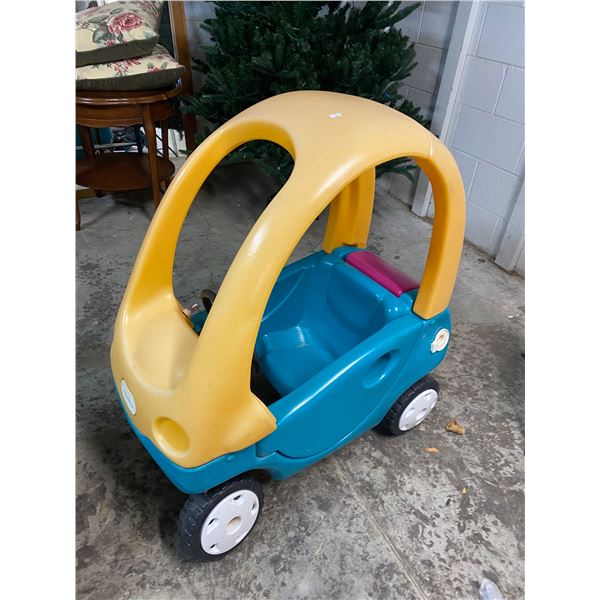 Little tikes car