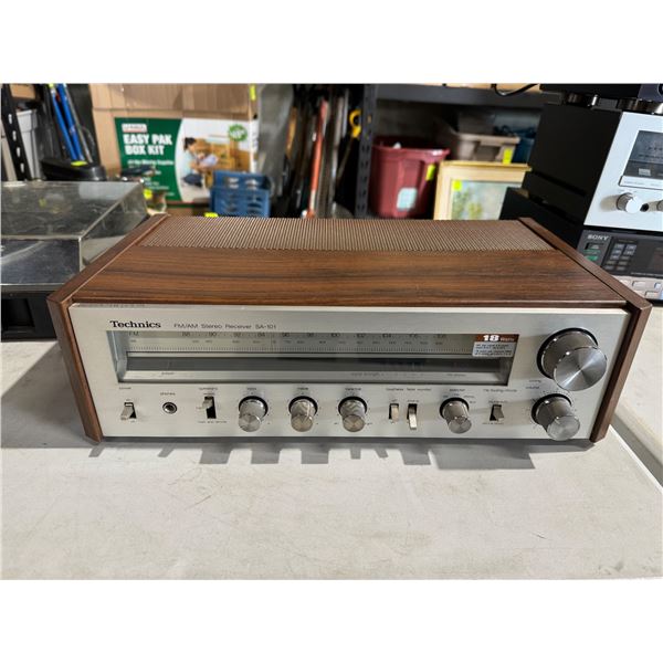 Technics receiver