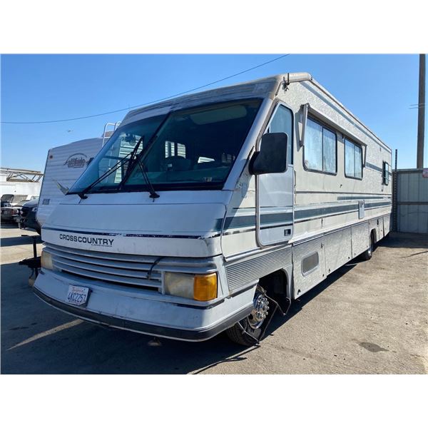 1990 CROSS COUNTRY RV