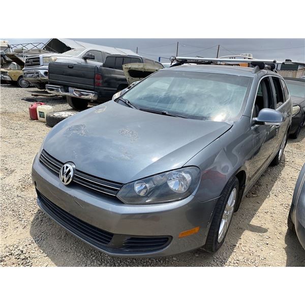 2011 VOLKSWAGEN JETTA