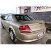 Image 2 : 2002 DODGE STRATUS