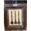 Image 1 : Decorative African Framed Horse Hair Whisks