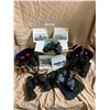 Image 1 : 5 Pairs of Binoculars, Collection of Airplane Photographs