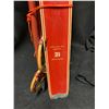 Image 3 : Downhill Fischer Parabolic Skis, Antique Alpina Ace Downhill Skis