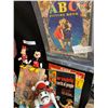 Image 3 : Hobby Craft Magazines, Disney Figurines, Antique Boxing Gloves, Children's Books, Fisher Price Toys,