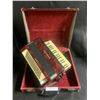 Image 3 : Hohner Verdi II Piano Burgundy Accordion w Leather & Wood Velvet Lined Case