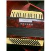 Image 4 : Hohner Verdi II Piano Burgundy Accordion w Leather & Wood Velvet Lined Case