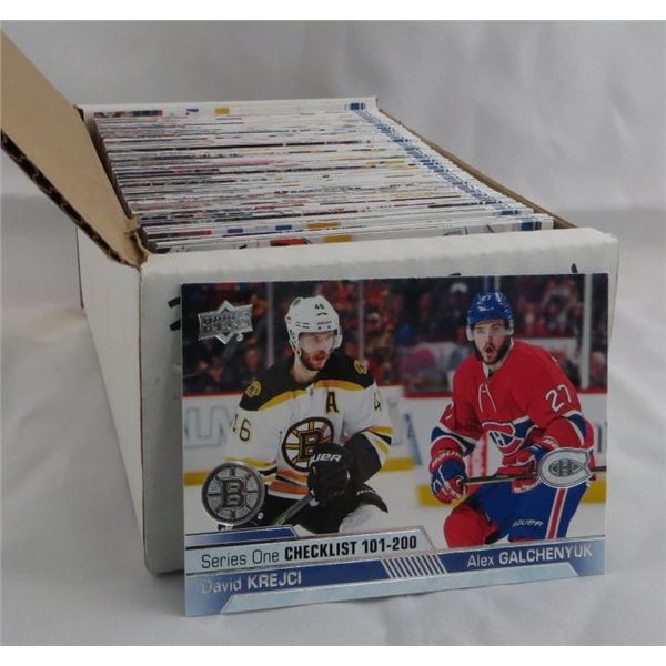 2016-17 Upper Deck Hockey Series 1 Complete Set 200 Cards