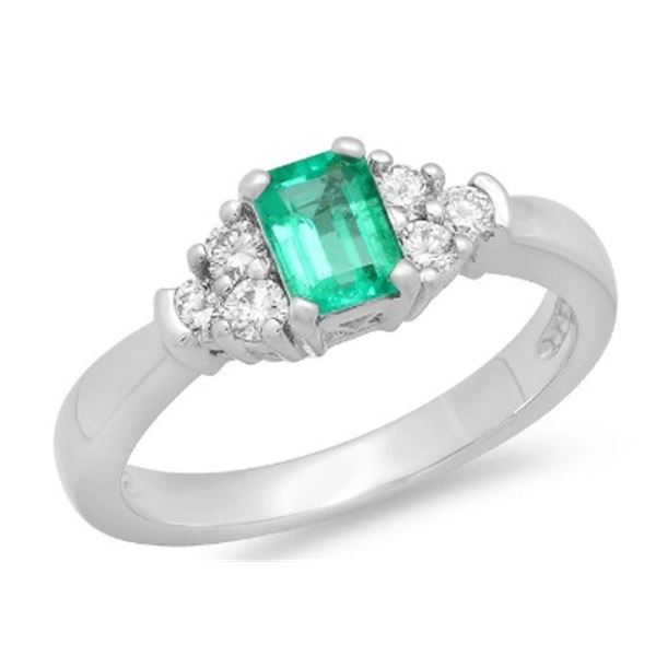 0.45ct Emerald 14 K White Gold Ring