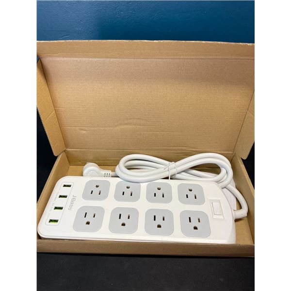 Lot of 1 Smart Multi-Outlet Power Bar Strip/Surge Protector w/ USB Charging Ports