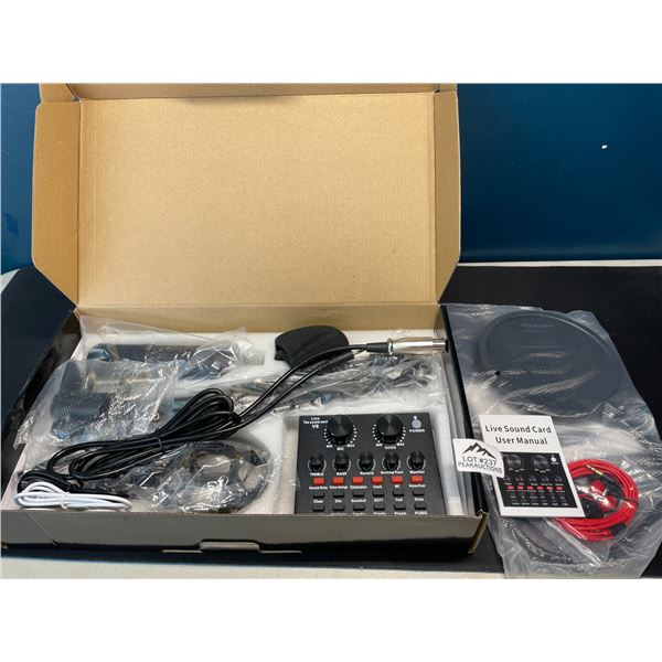 Lot of 1 Professional Condenser Microphone w/ Sound Card  - Great for Podcasting, Recording, etc.!