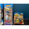 Image 3 : Lot of 3 Assorted Hot Wheels Toy Sets