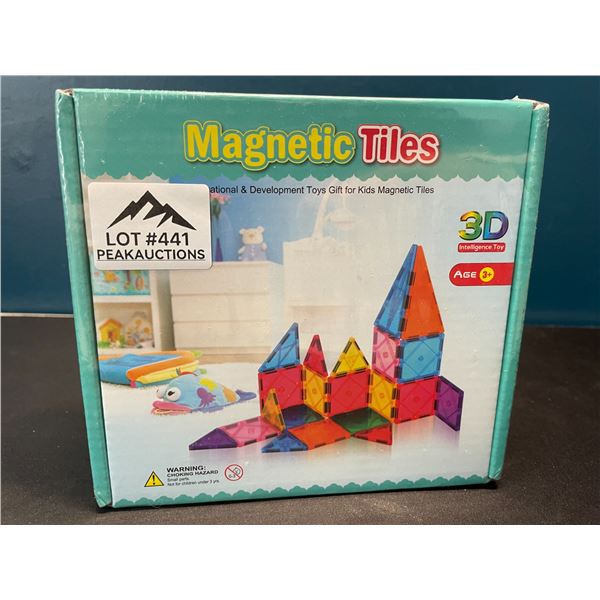 Lot of 1 Magnetic 3D Building Toy Set