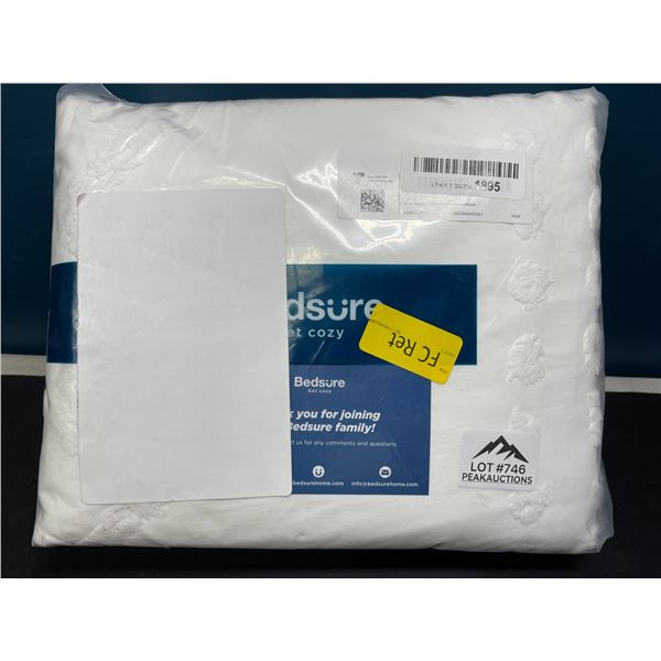 Lot of 1 Bedsure Duvet Cover Set - White - Full/Queen Size