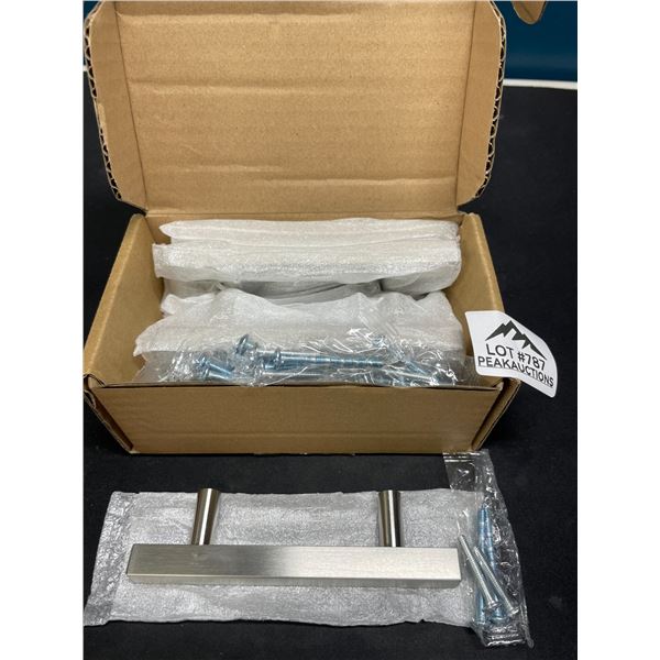 Lot of Drawer/Cabinet Door Handles - 10 Pack - 5 inch length - Satin Silver