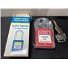 Image 2 : Lot of 1 Box of 1 1/2" Safety Padlocks - 10 Pack