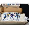 Image 5 : Lot of 4 Boxes of Assorted Vintage Hockey Cards
