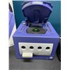 Image 2 : Lot of 1 Nintendo Gamecube w/ 7 Games, 2 Controlelrs, and Cords - Works!/Used