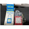 Image 2 : Lot of 1 Box of 1 1/2" Safety Padlocks - 10 Pack